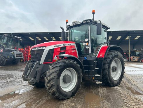 Massey Ferguson 8S245