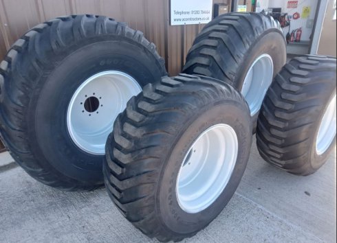 Turf Tyres