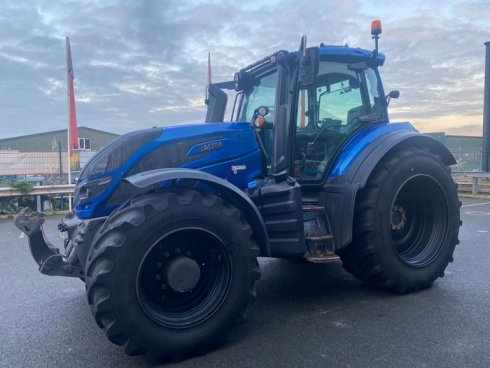 Valtra T254V