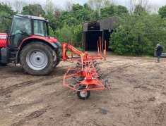 Kuhn GF8702 Gyrotedder