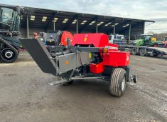 Massey Ferguson 1840 Baler