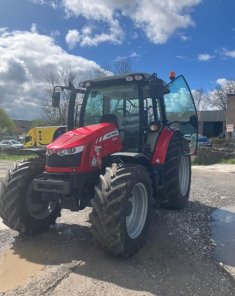 Massey Ferguson 5612