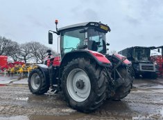 Massey Ferguson 8S245