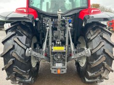 Valtra A75