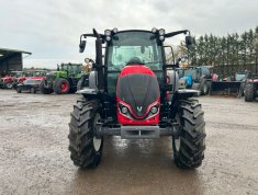 Valtra A75